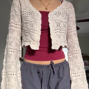 Knit cropped sweater